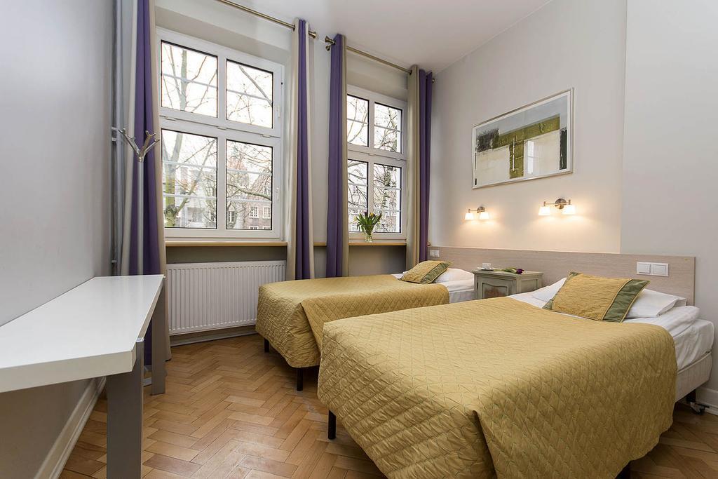 Patio Apartments - Old Town Гданьск Экстерьер фото